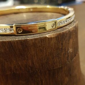 mk gold pave pave bracelet